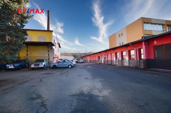 Pronájem obchodního prostoru, Frýdek-Místek, Třebízského, 200 m2