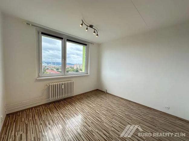 Pronájem bytu 2+kk, Otrokovice, SNP, 38 m2