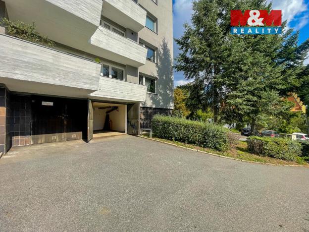 Pronájem garáže, Praha - Dejvice, Evropská, 16 m2