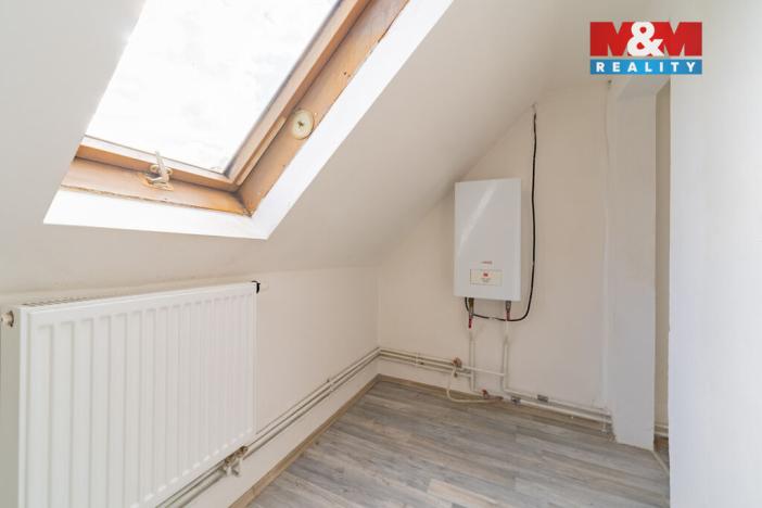 Prodej rodinného domu, Plesná, Kostelní, 180 m2