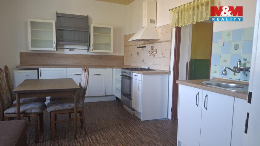 Prodej rodinného domu, Plesná, Kostelní, 180 m2