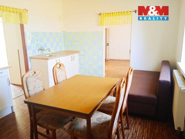 Prodej rodinného domu, Plesná, Kostelní, 180 m2