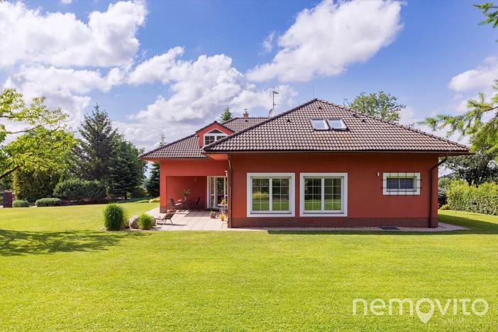 Prodej rodinného domu, Křížkový Újezdec, 412 m2