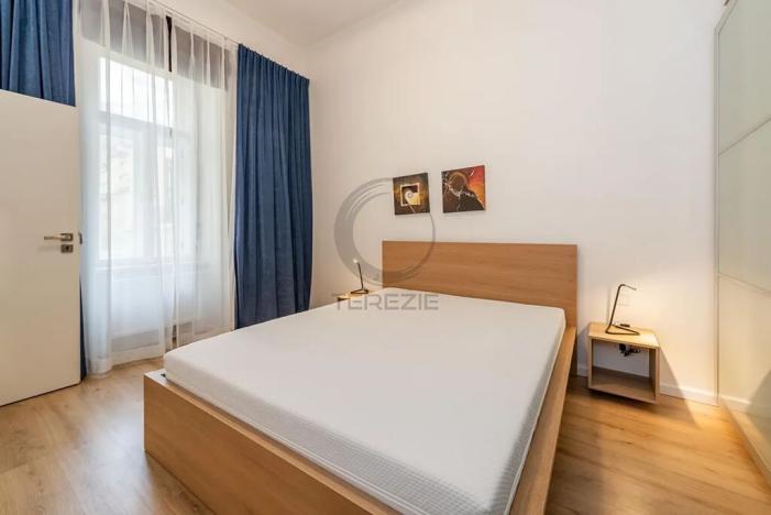 Pronájem bytu 2+kk, Praha - Vinohrady, Vinohradská, 69 m2