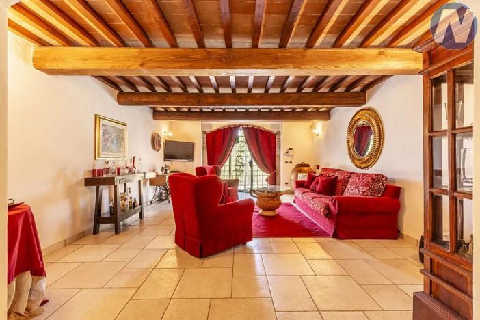 Prodej vily, Cortona, Itálie, 350 m2