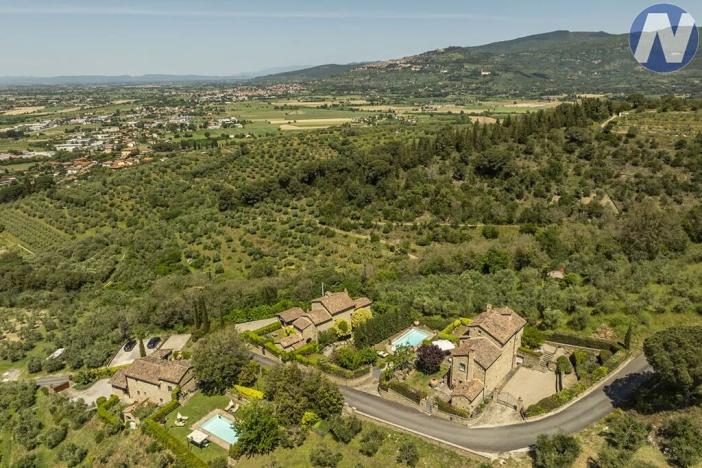 Prodej vily, Cortona, Itálie, 350 m2