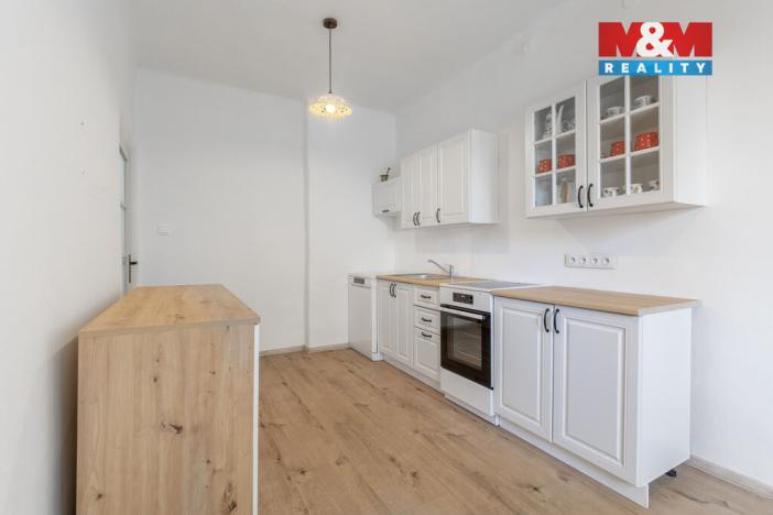 Prodej rodinného domu, Paskov, Komenského nábřeží, 200 m2