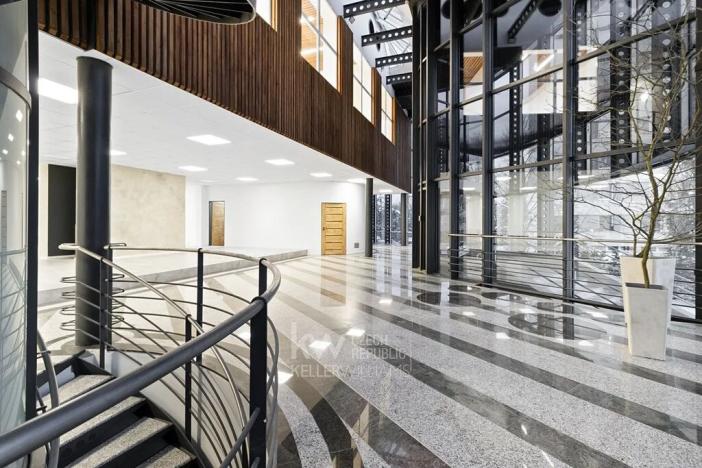 Pronájem kanceláře, Tábor, Berlínská, 427 m2