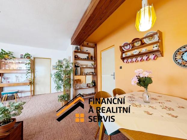 Prodej rodinného domu, Semčice, 221 m2