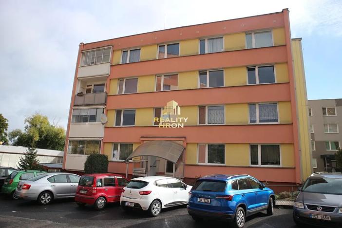 Prodej bytu 3+1, Chomutov, Kundratická, 74 m2