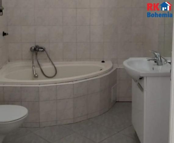 Pronájem bytu 1+1, Klášterec nad Ohří, Zahradní, 33 m2