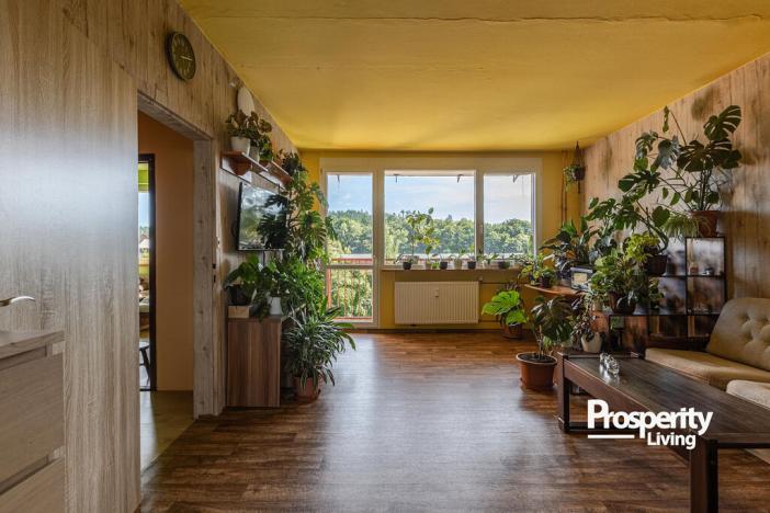 Prodej bytu 3+1, Český Dub - Český Dub IV, Mírové sídliště, 70 m2