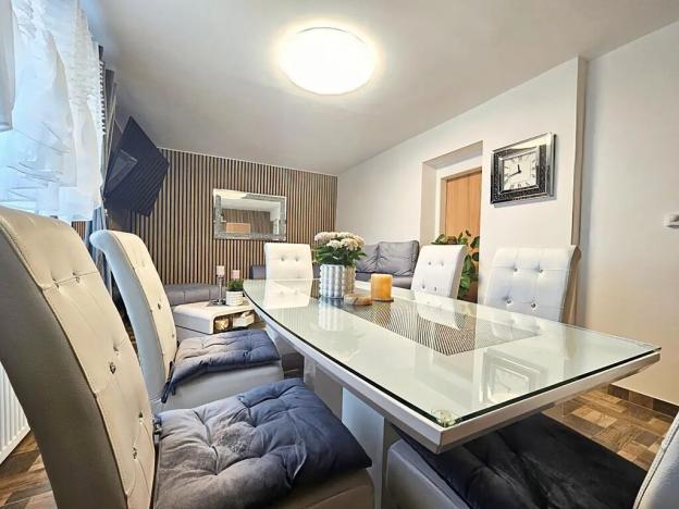 Prodej bytu 3+1, Hostouň, 95 m2