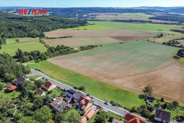 Prodej pozemku pro bydlení, Chlumčany, 800 m2