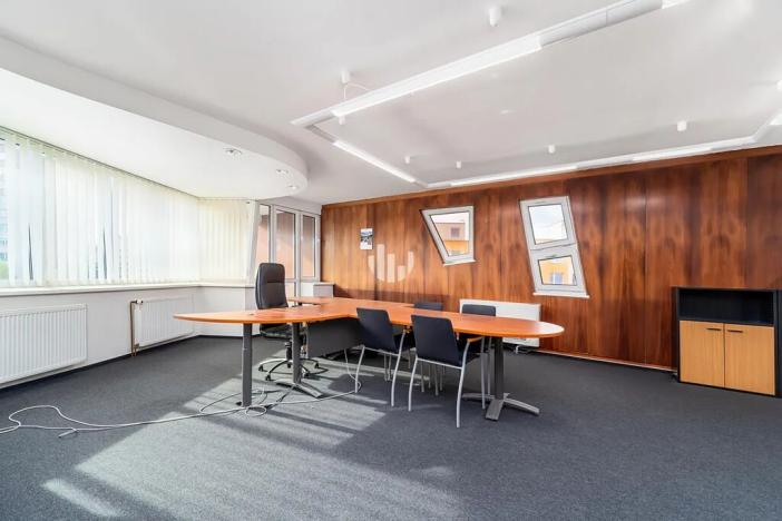 Pronájem kanceláře, Praha - Libeň, Podvinný mlýn, 750 m2