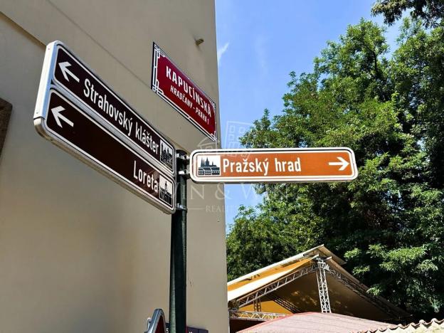 Prodej kanceláře, Praha - Hradčany, Kapucínská, 622 m2