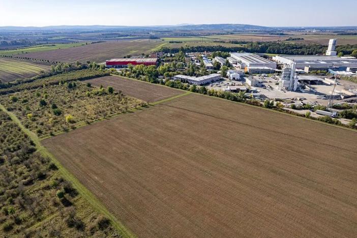 Prodej zahrady, Brno, 11220 m2