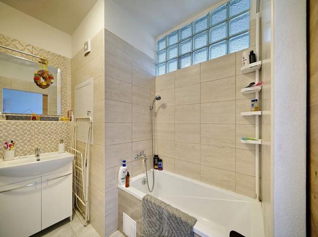 Prodej bytu 3+1, Jindřichův Hradec, Kosmonautů, 64 m2