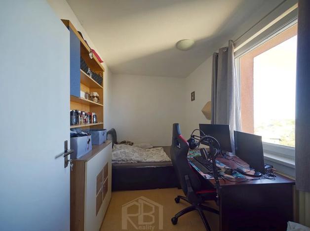 Prodej bytu 3+1, Jindřichův Hradec, Kosmonautů, 64 m2