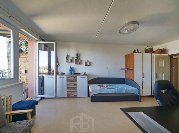 Prodej bytu 3+1, Jindřichův Hradec, Kosmonautů, 64 m2