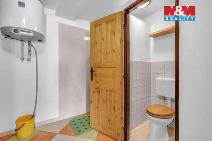 Prodej pozemku pro bydlení, Holice - Roveňsko, 9007 m2