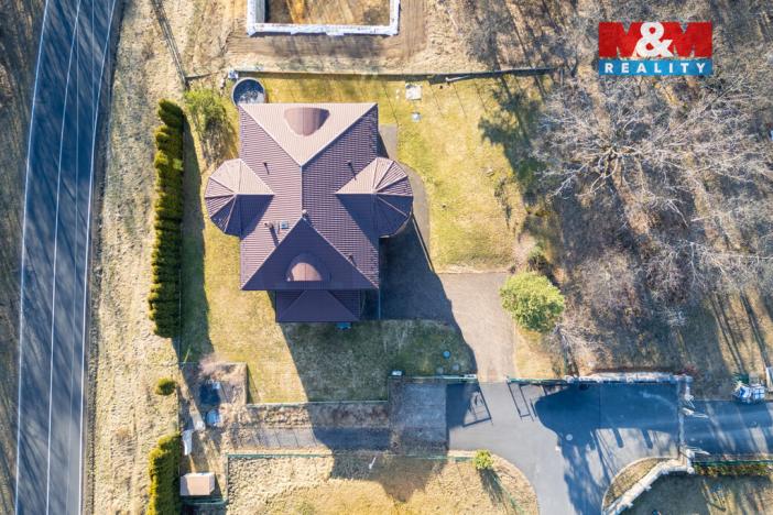 Prodej rodinného domu, Nová Role - Mezirolí, 376 m2