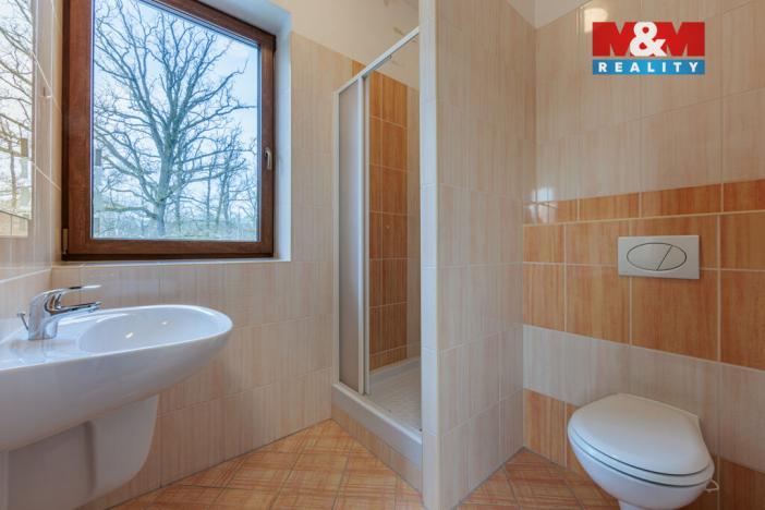 Prodej rodinného domu, Nová Role - Mezirolí, 376 m2