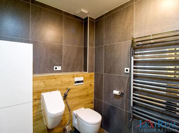 Prodej rodinného domu, Tursko, Jezdecká, 164 m2