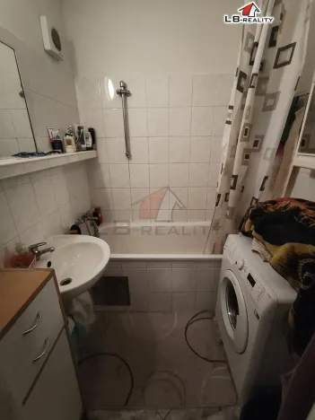 Prodej bytu 3+1, Praha - Háje, Mejstříkova, 75 m2