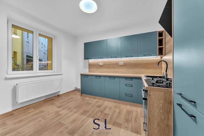 Prodej bytu 2+1, Liberec, U Sirotčince, 52 m2