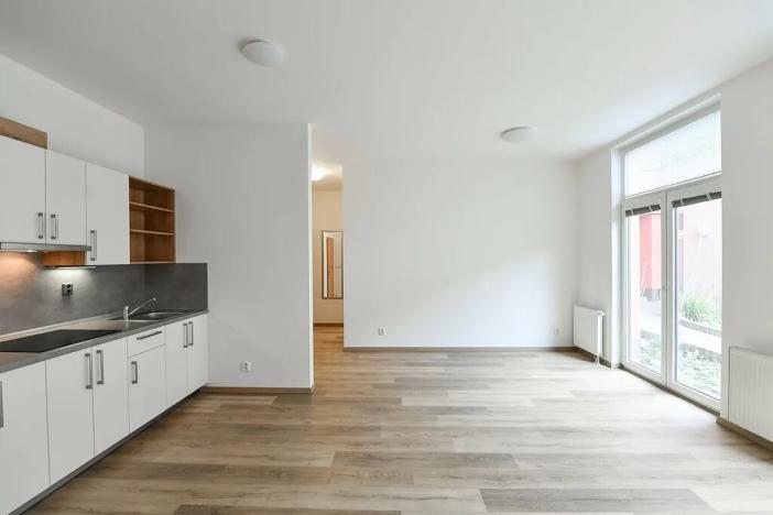 Pronájem bytu 2+kk, Praha - Kamýk, U Kamýku, 59 m2