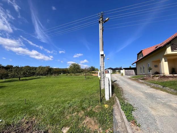 Prodej pozemku pro bydlení, Brodek u Prostějova, 1937 m2