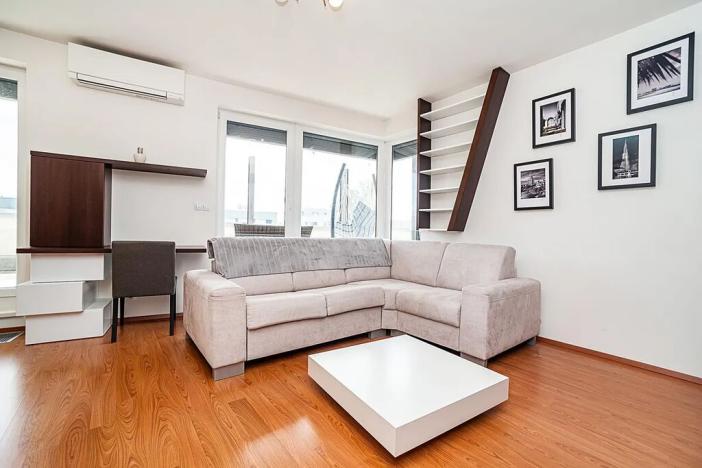 Pronájem bytu 3+kk, Praha - Pitkovice, Pýchavková, 75 m2
