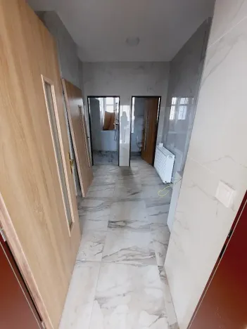 Pronájem obchodního prostoru, Lovosice, 8.května, 145 m2