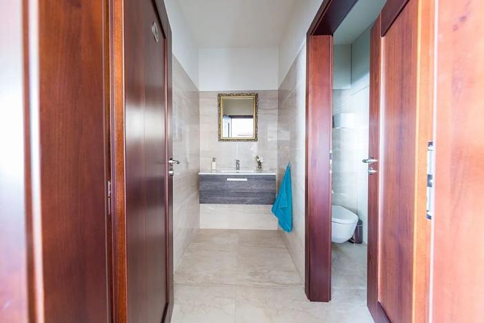 Prodej obchodního prostoru, Jinočany, Severní, 1000 m2