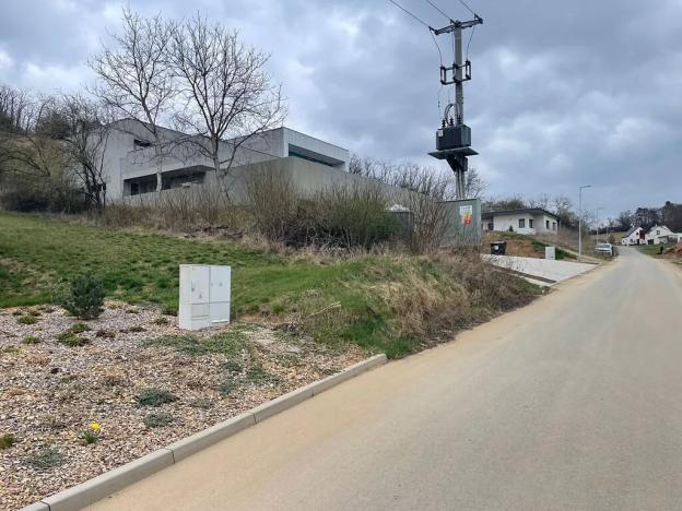 Prodej pozemku pro bydlení, Velatice, 2057 m2