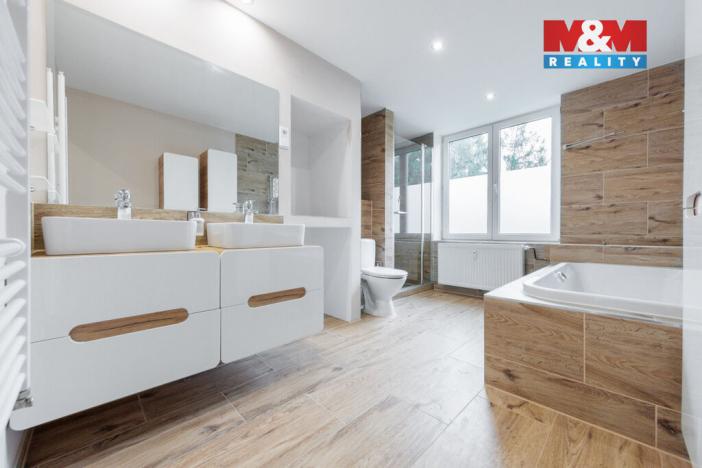 Prodej bytu 4+1, Bukovany, 111 m2