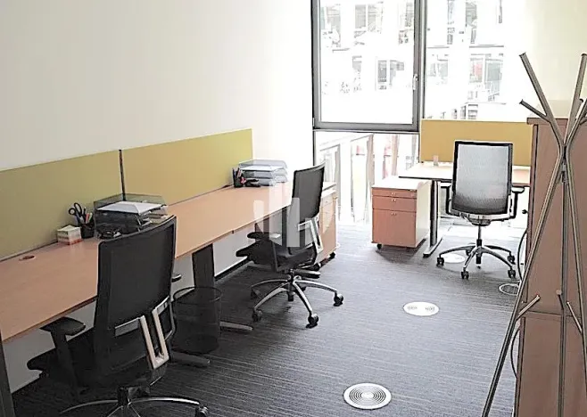 Pronájem kanceláře, Praha - Karlín, Karolinská, 551 m2