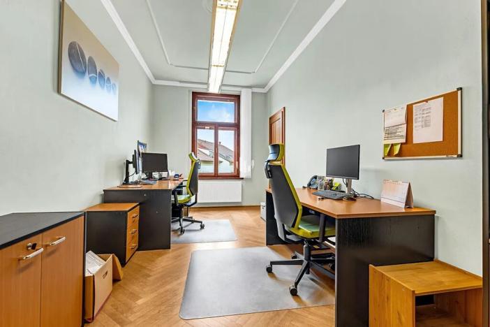 Pronájem obchodního prostoru, Praha - Nusle, Bělehradská, 110 m2