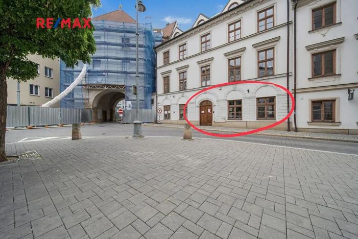 Pronájem obchodního prostoru, Brno, Novobranská, 121 m2