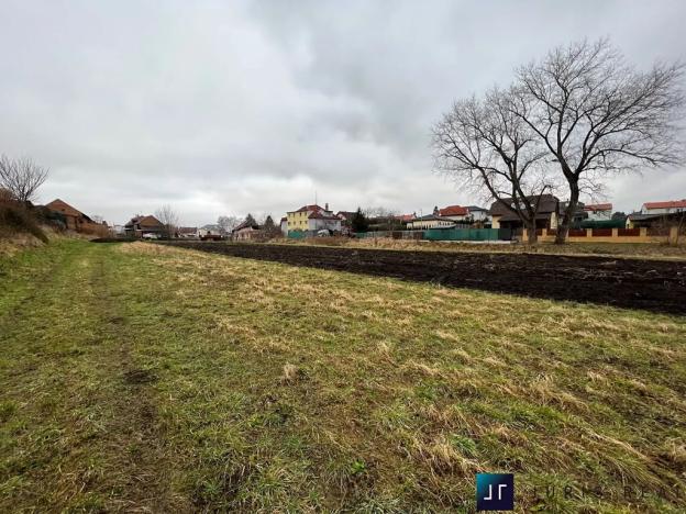 Prodej pozemku pro bydlení, Bašť, 722 m2