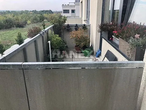 Prodej bytu 2+kk, Horoměřice, Karla IV., 55 m2