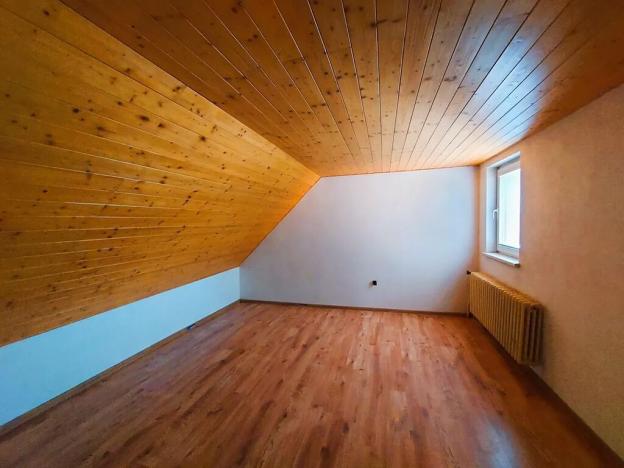 Prodej rodinného domu, Stará Ves, 300 m2