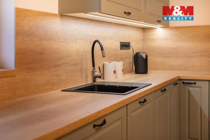 Prodej rodinného domu, Luženičky - Luženice, 124 m2