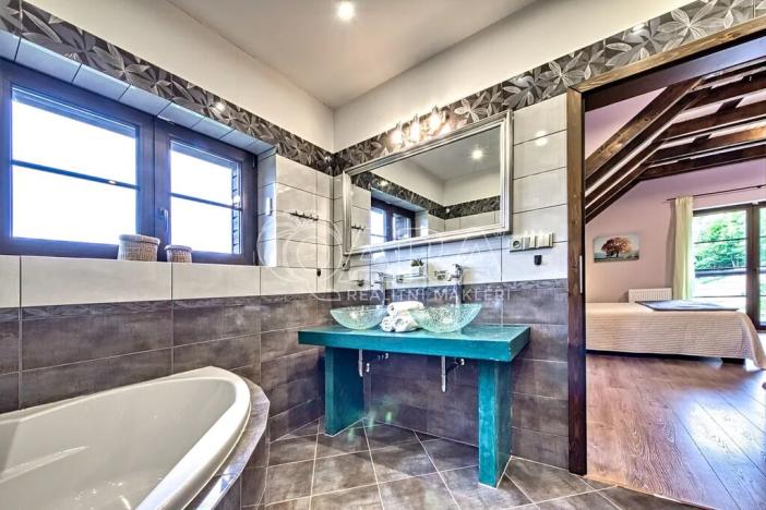 Prodej rodinného domu, Vrchlabí, 429 m2