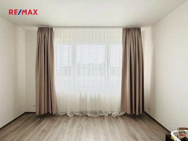 Pronájem bytu 3+kk, Horoměřice, T. G. Masaryka, 82 m2