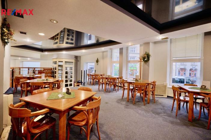 Prodej činžovního domu, Ostrava - Moravská Ostrava, Nádražní, 1800 m2