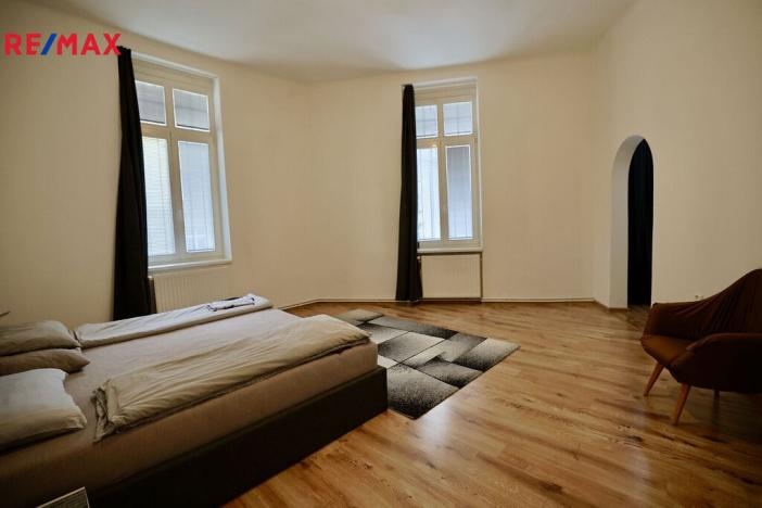 Prodej činžovního domu, Ostrava - Moravská Ostrava, Nádražní, 1800 m2