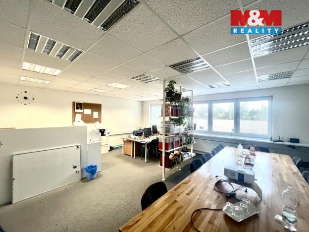 Pronájem kanceláře, Brno, Hněvkovského, 32 m2