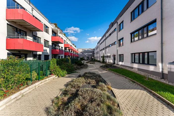 Prodej bytu 1+kk, Praha - Hostavice, U Hostavického potoka, 32 m2